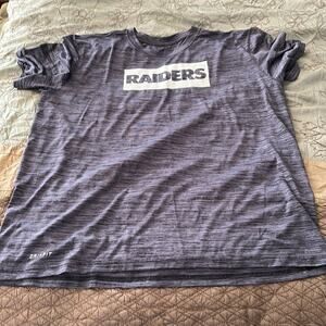 NFL Raiders Tee Size XL (Men)